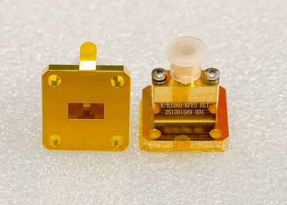 WR90,WR75,WR60,WR51,WR42,WR34,WR28,WR22,WR19,WR15,WR12,WR10,WRD750,WRD650,WRD500,WRD180으로 WRGHz에서 6.5GHz까지